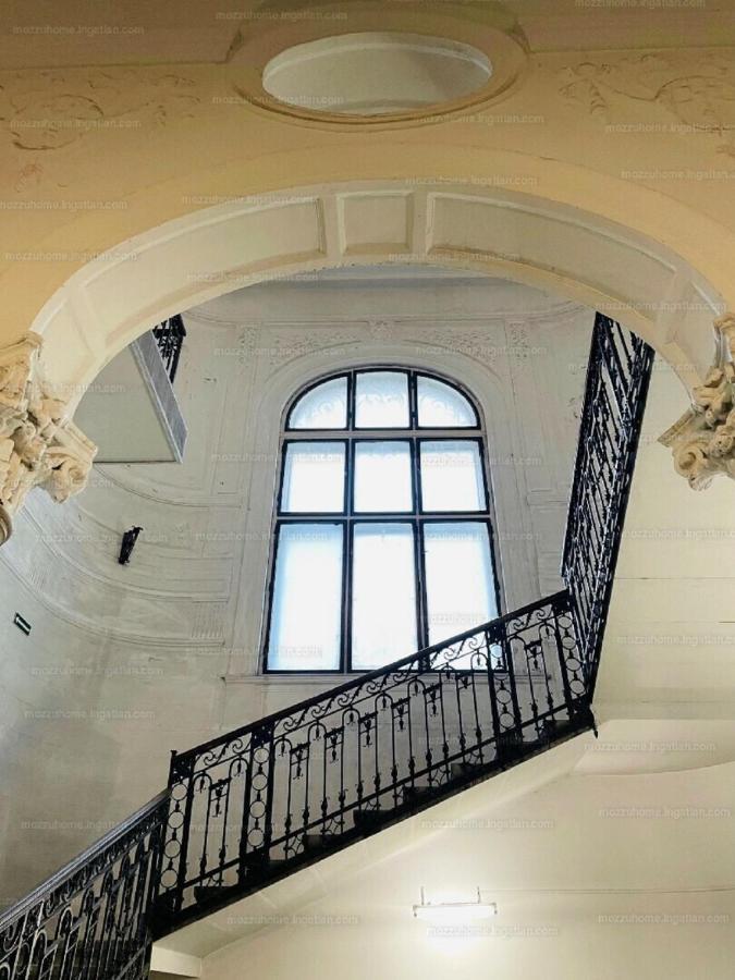 Bourgeois Elegance In The Heart Of Budapest Esterno foto
