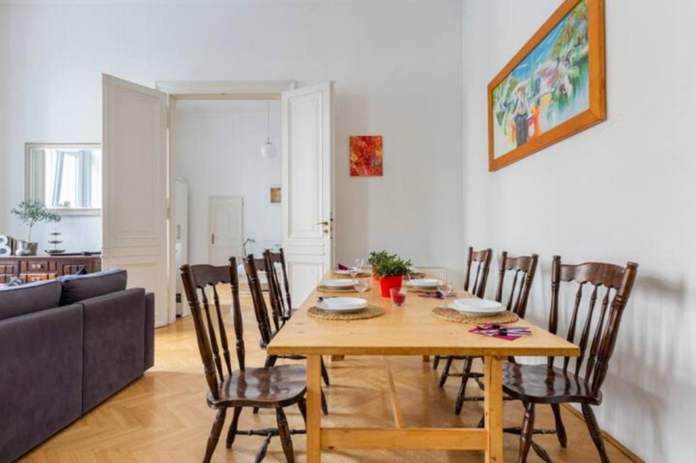 Bourgeois Elegance In The Heart Of Budapest Esterno foto